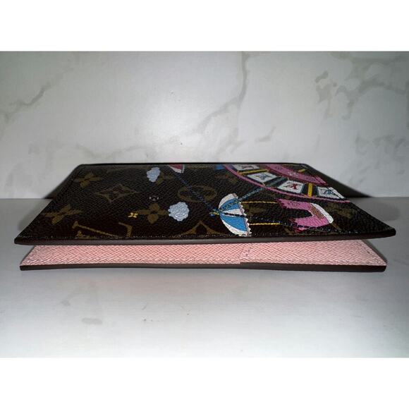 Louis Vuitton Passport Holder - Excellent Condition - Picture 3 of 7